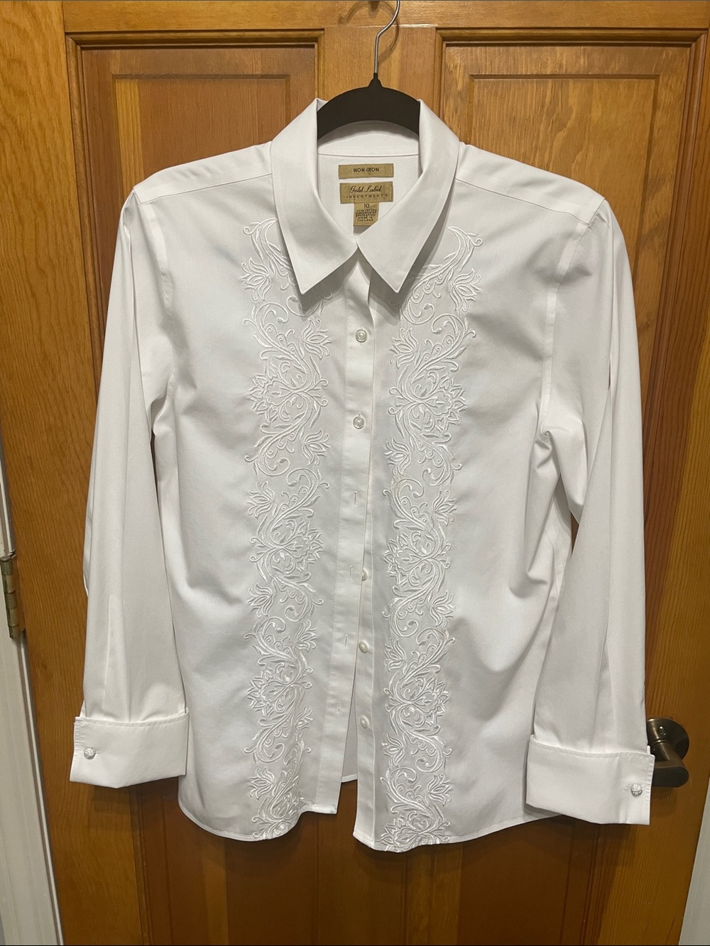 100% Cotton Gold Label Investments Size 10 White Embroidered Button-Front Blouse